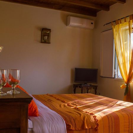 Vale De Ferreiros Guest House Abrantes Ruang foto