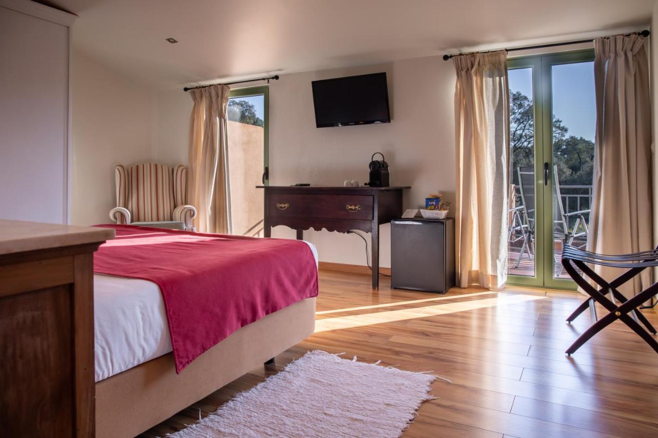 Vale De Ferreiros Guest House Abrantes Bagian luar foto