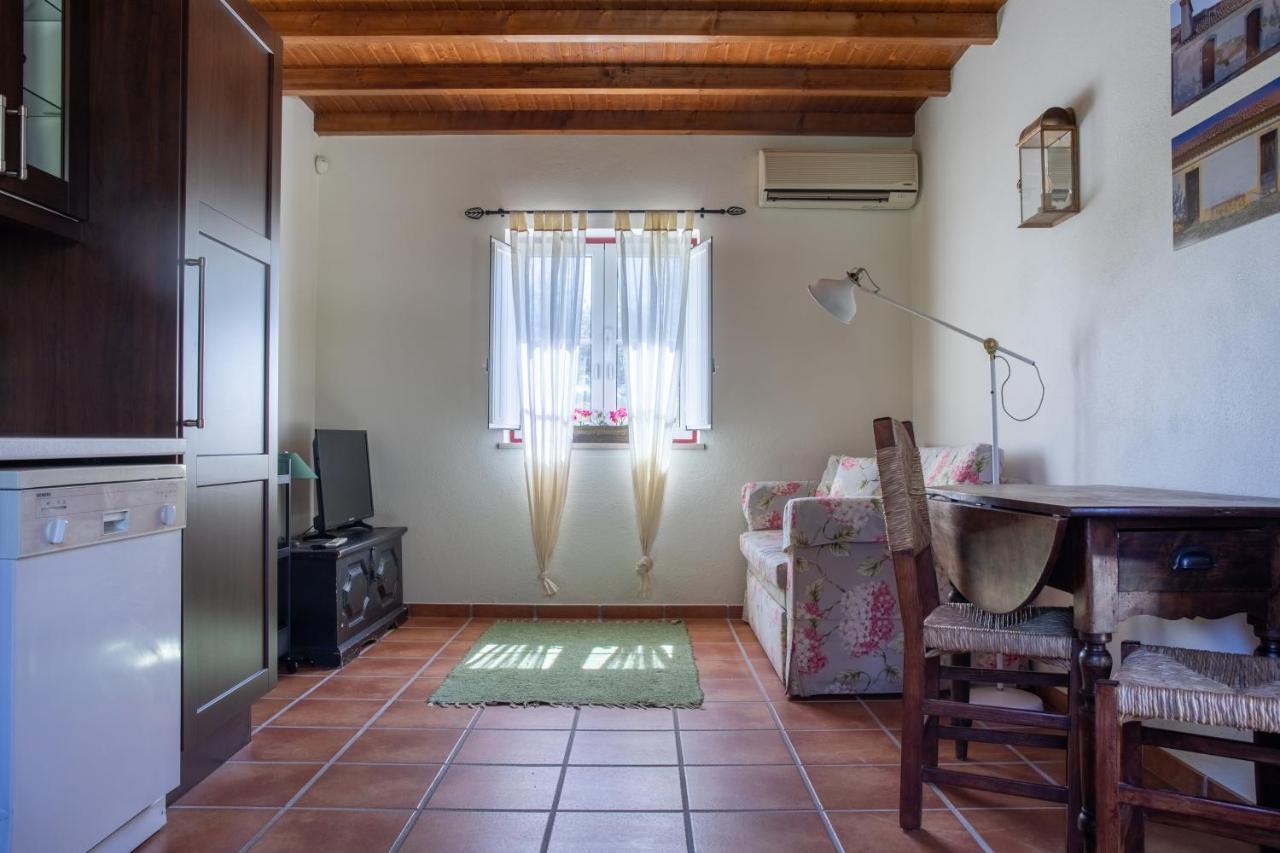 Vale De Ferreiros Guest House Abrantes Bagian luar foto