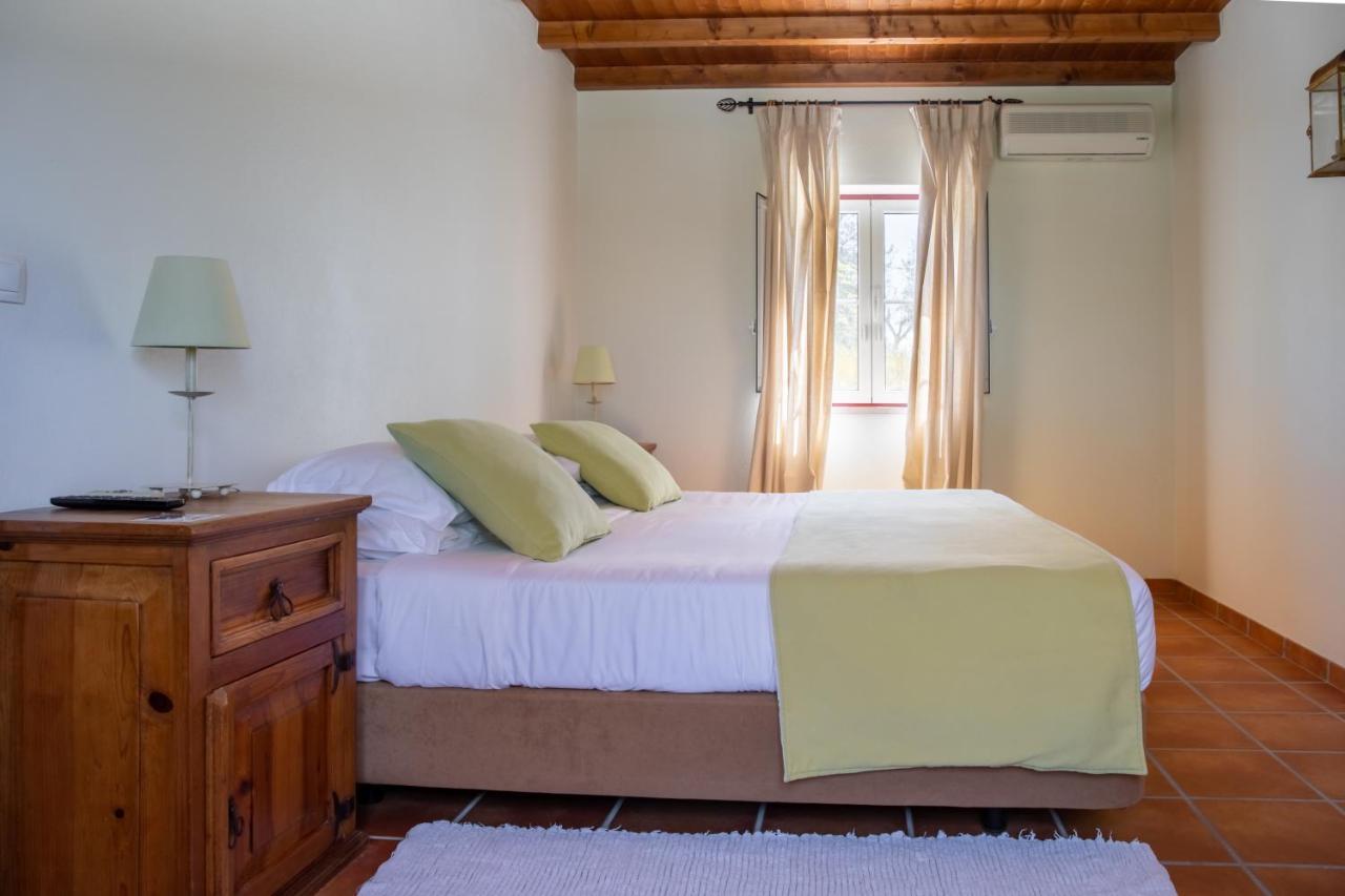 Vale De Ferreiros Guest House Abrantes Bagian luar foto
