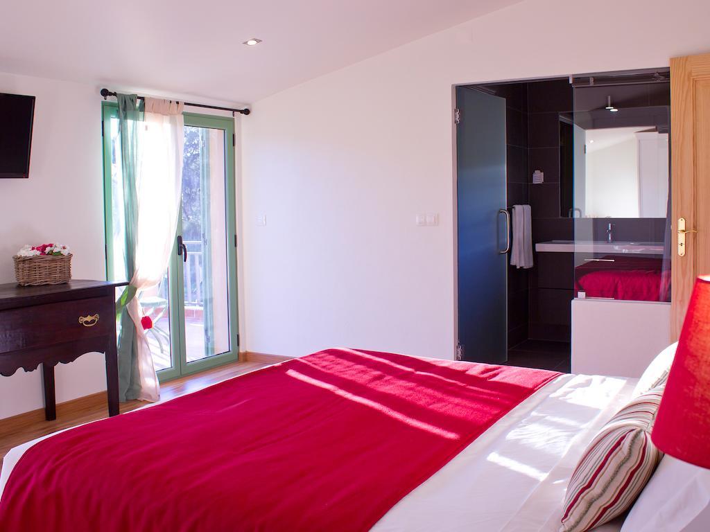 Vale De Ferreiros Guest House Abrantes Ruang foto