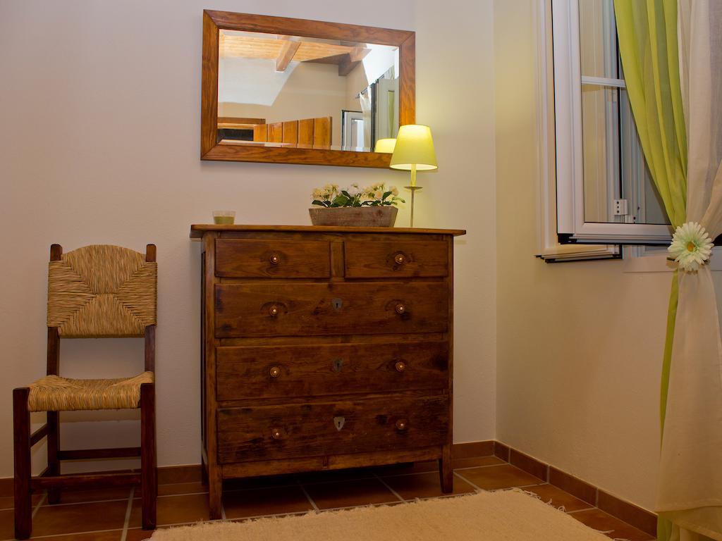 Vale De Ferreiros Guest House Abrantes Bagian luar foto
