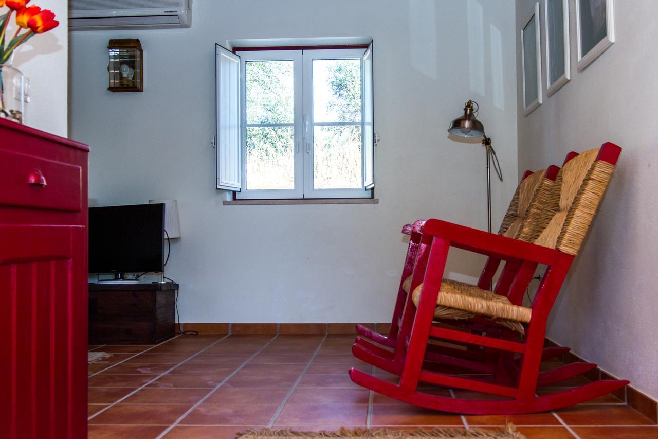 Vale De Ferreiros Guest House Abrantes Bagian luar foto