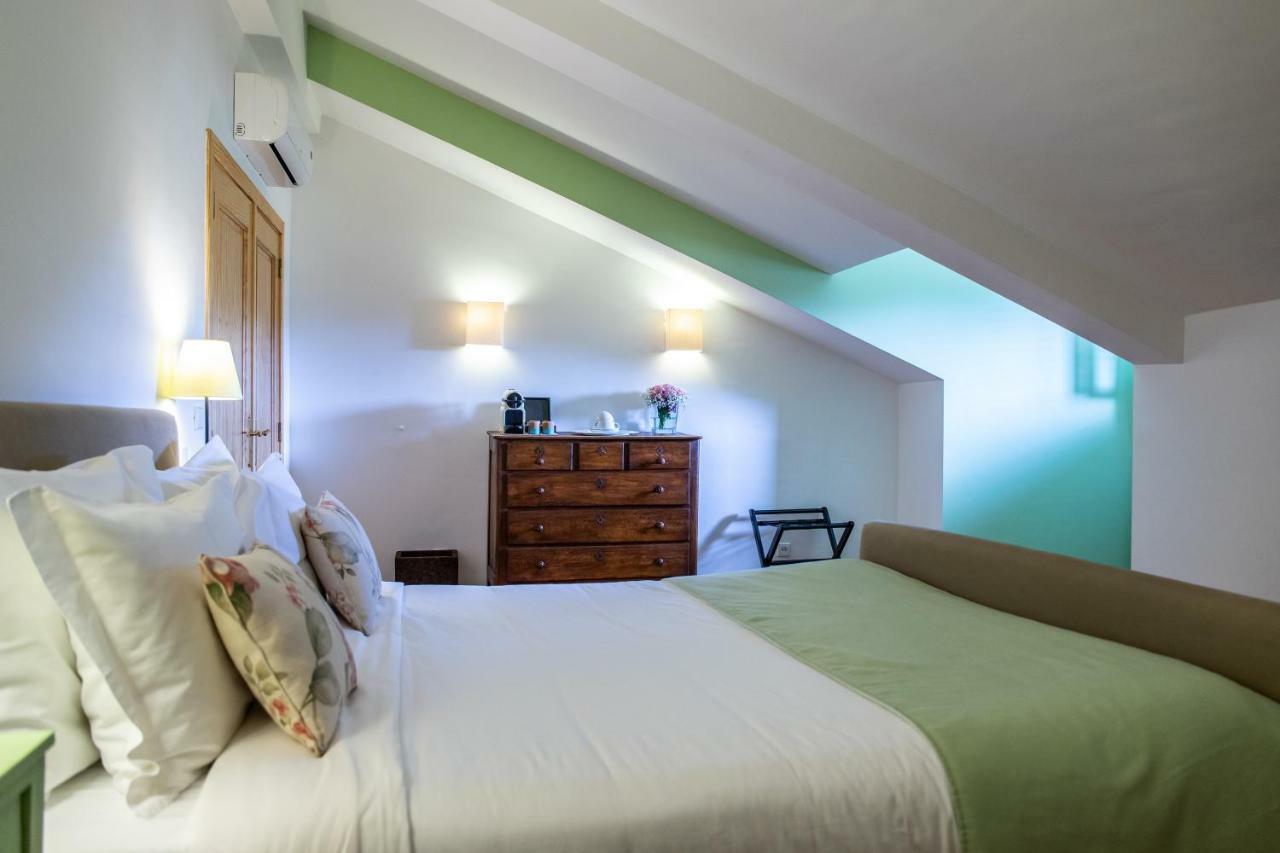 Vale De Ferreiros Guest House Abrantes Bagian luar foto